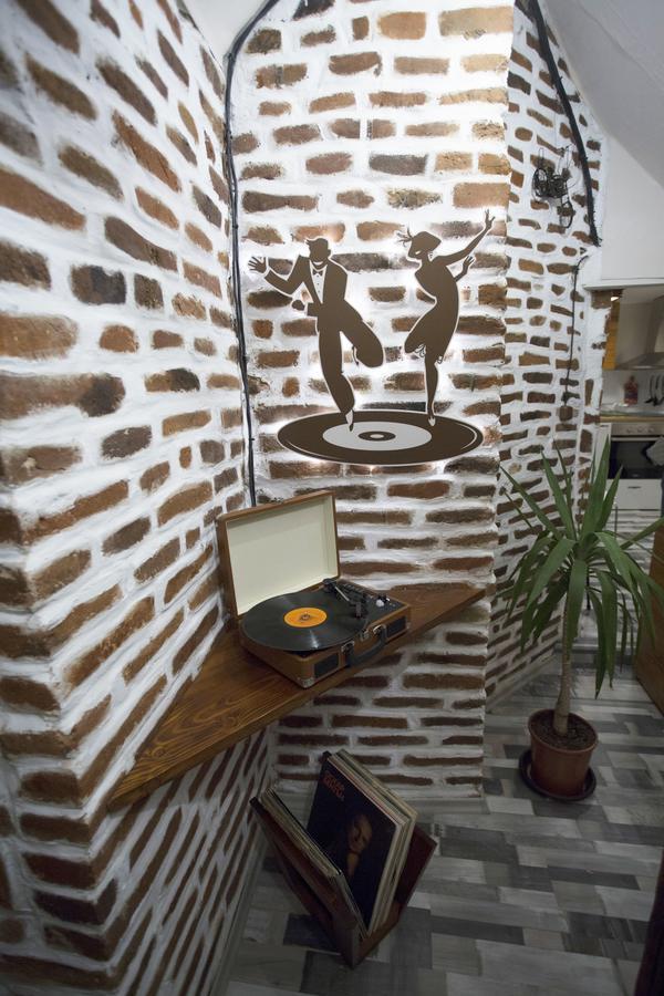 Gramophone Sofia Downtown Apartment Extérieur photo